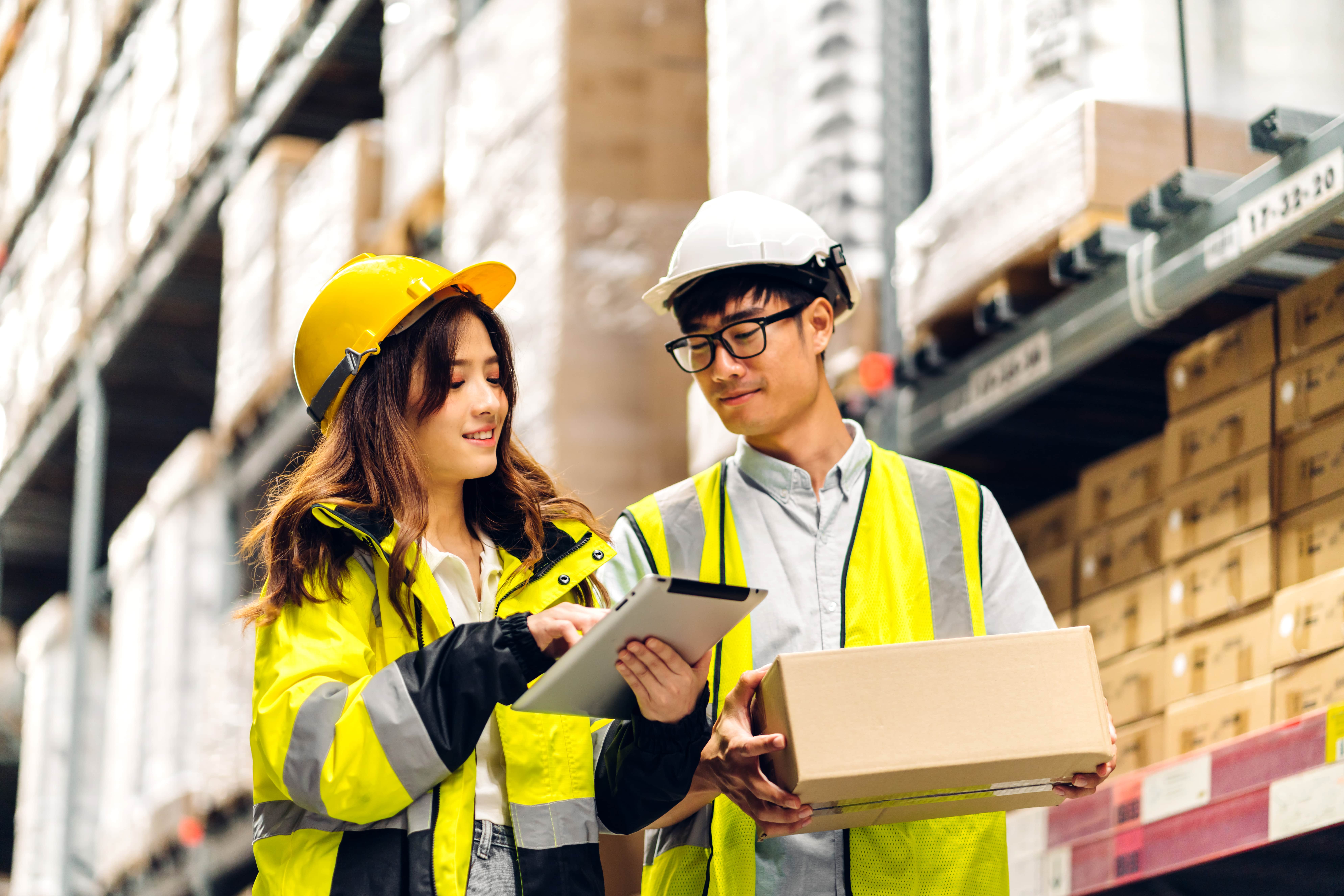 Phần mềm quản lý kho thông minh giúp gì cho doanh nghiệp thương mại - phân phối