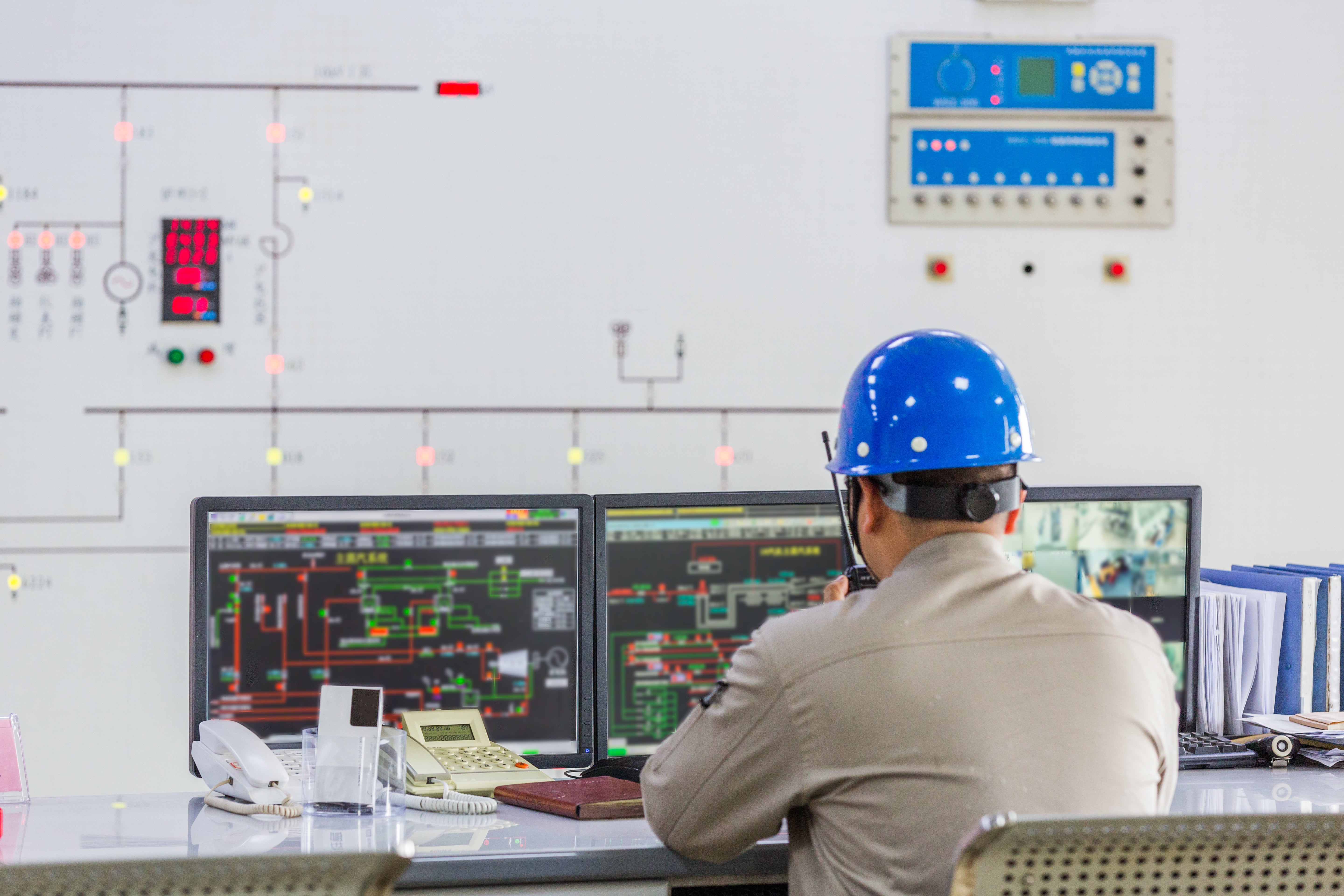 Ưu điểm và ứng dụng của hệ thống SCADA trong doanh nghiệp sản xuất hiện đại